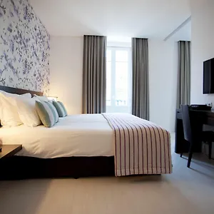 4* Hotel Internacional Design